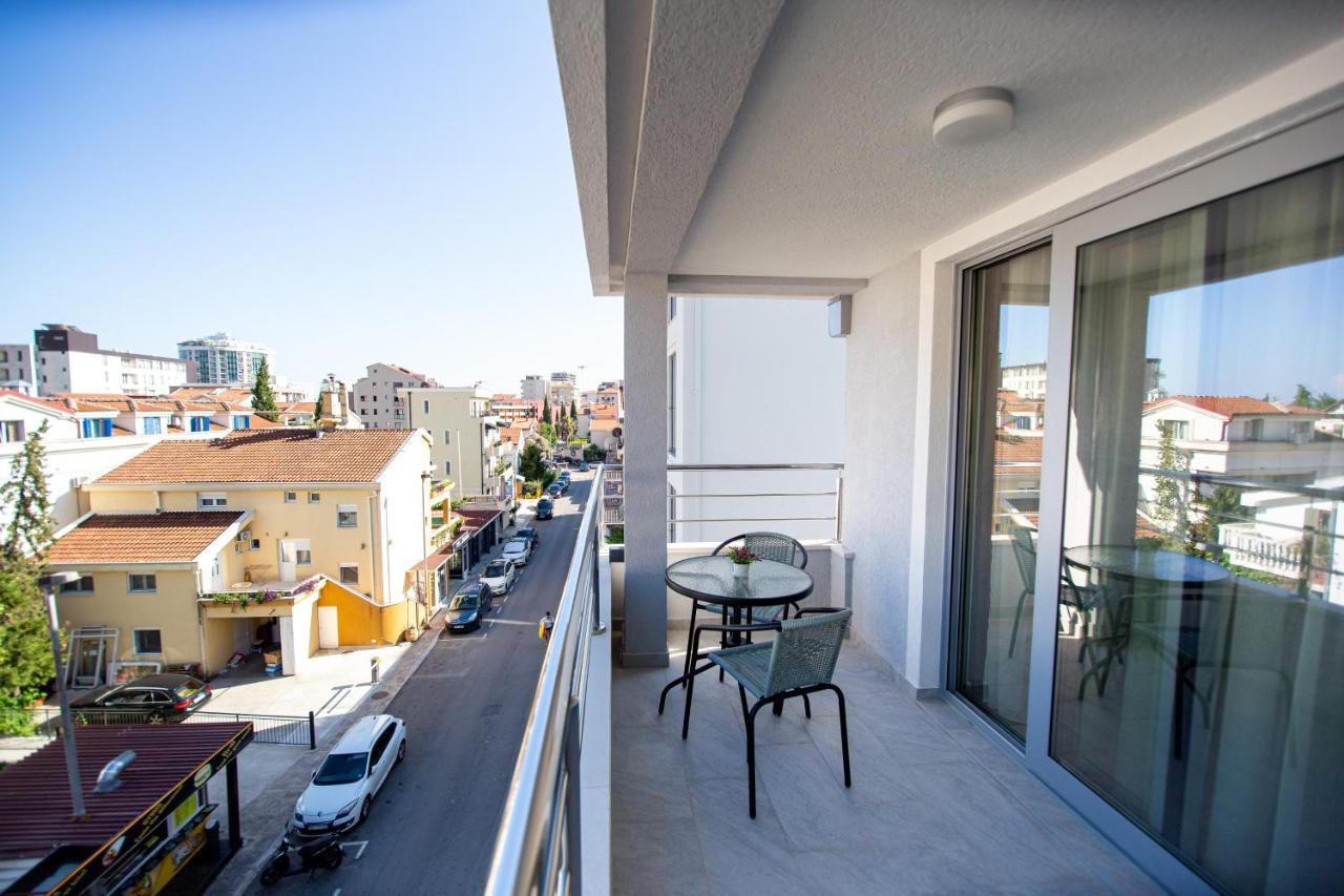 Apartments Sirena - Modern Stay With Free Parking Budva Kültér fotó
