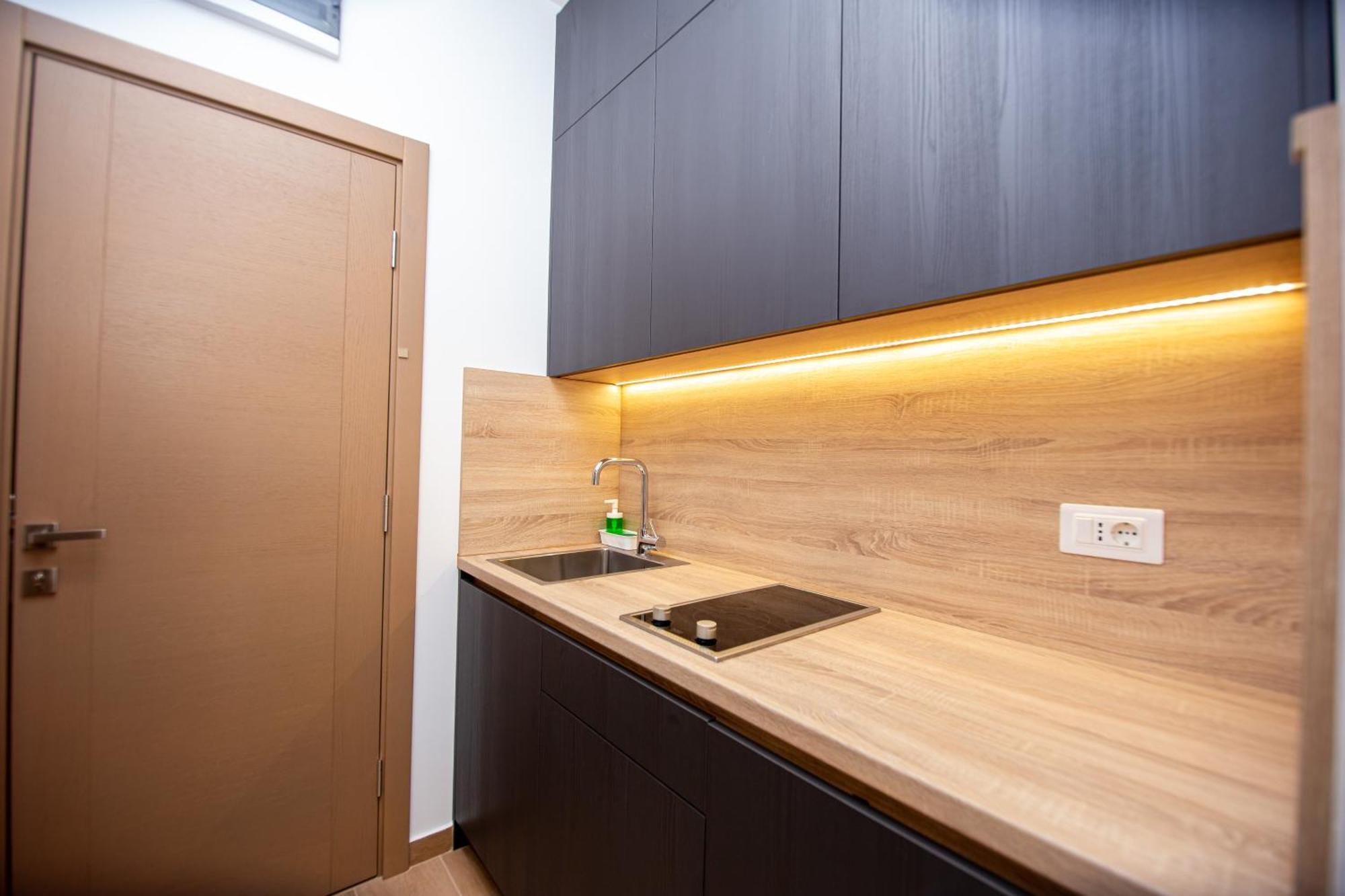 Apartments Sirena - Modern Stay With Free Parking Budva Kültér fotó