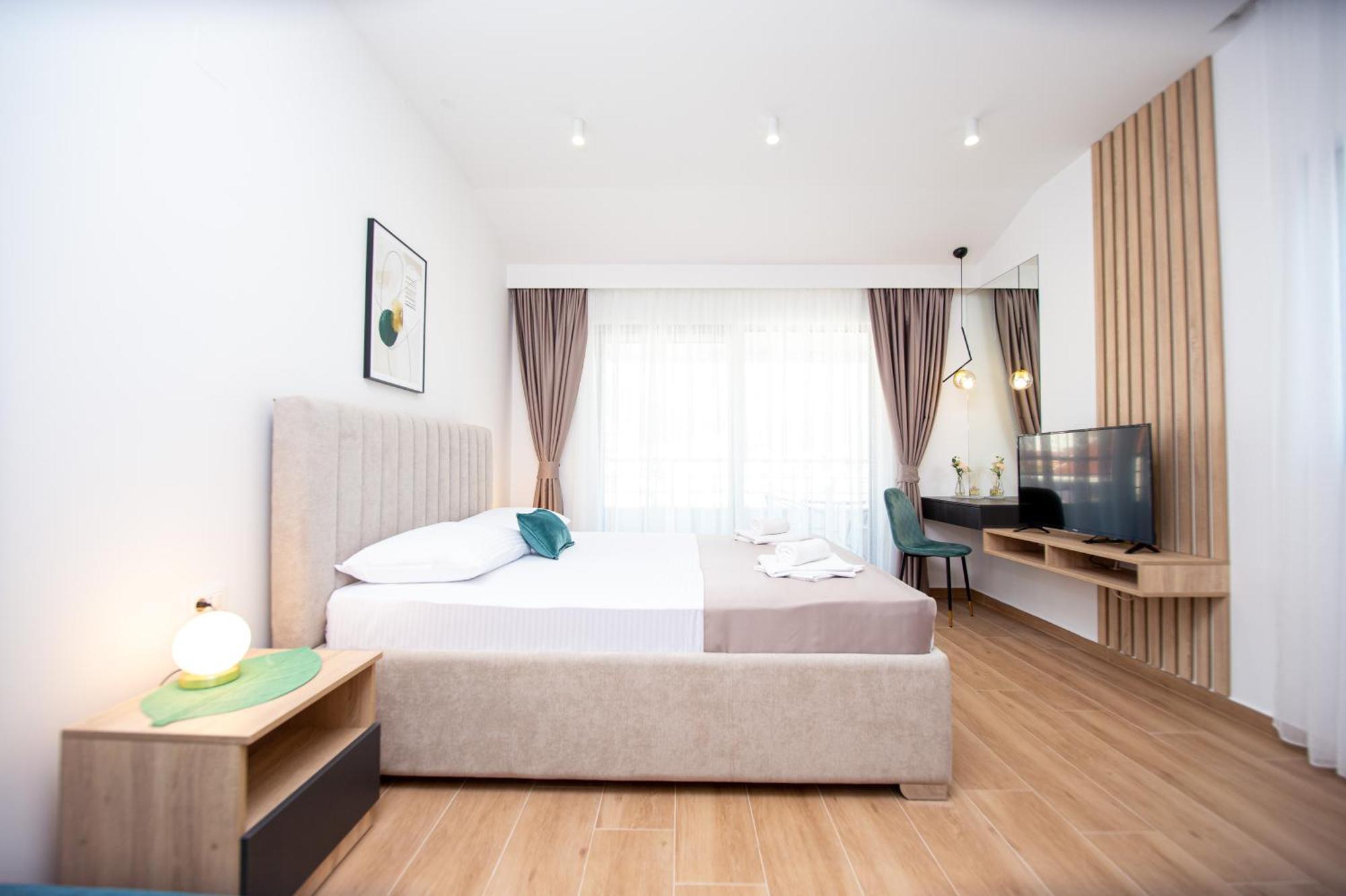 Apartments Sirena - Modern Stay With Free Parking Budva Kültér fotó